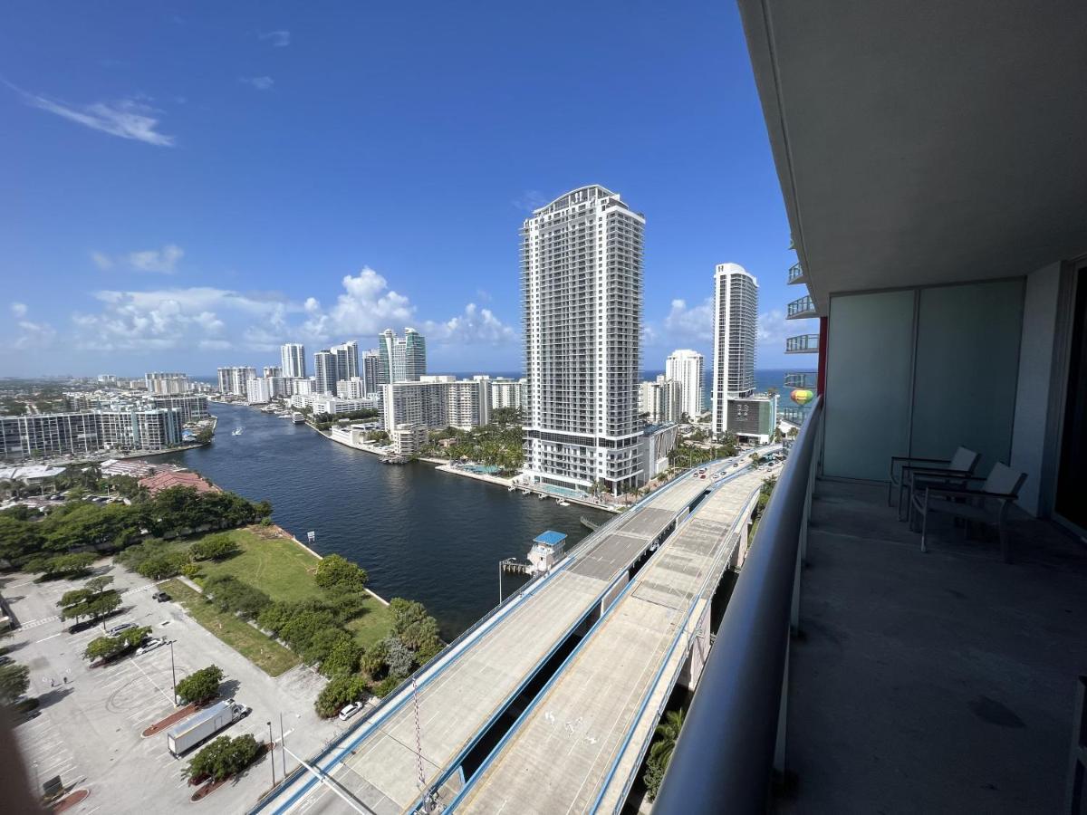 23Rd Floor Luxury & Spacious Beachwalk Resort Apartment With Amazing View Hallandale Beach Dış mekan fotoğraf