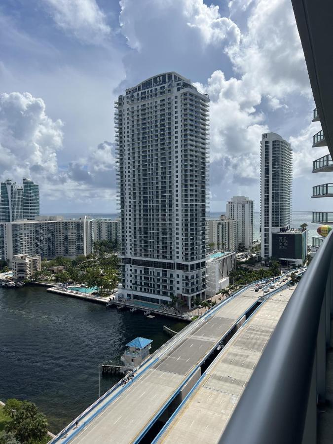 23Rd Floor Luxury & Spacious Beachwalk Resort Apartment With Amazing View Hallandale Beach Dış mekan fotoğraf