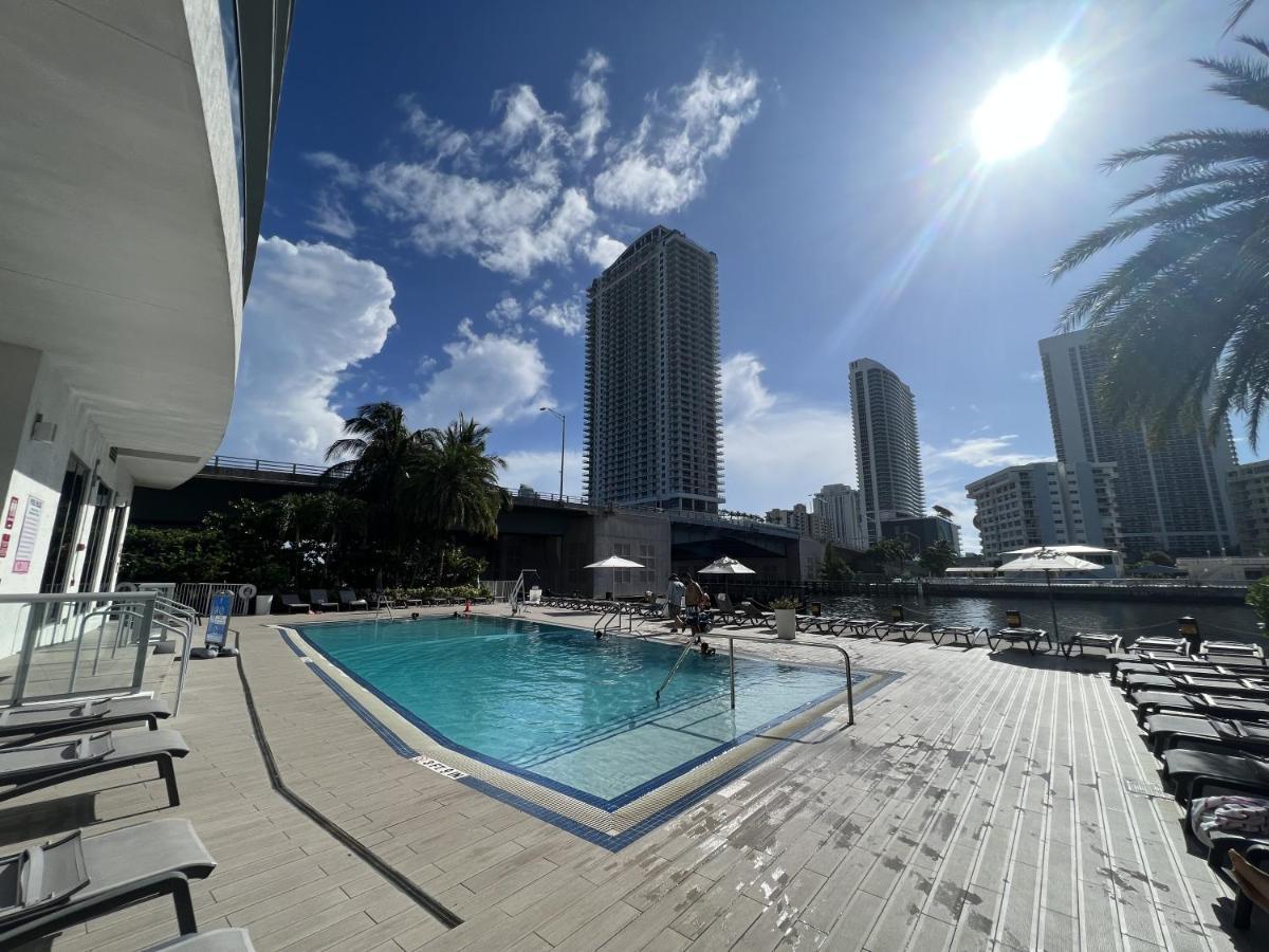 23Rd Floor Luxury & Spacious Beachwalk Resort Apartment With Amazing View Hallandale Beach Dış mekan fotoğraf