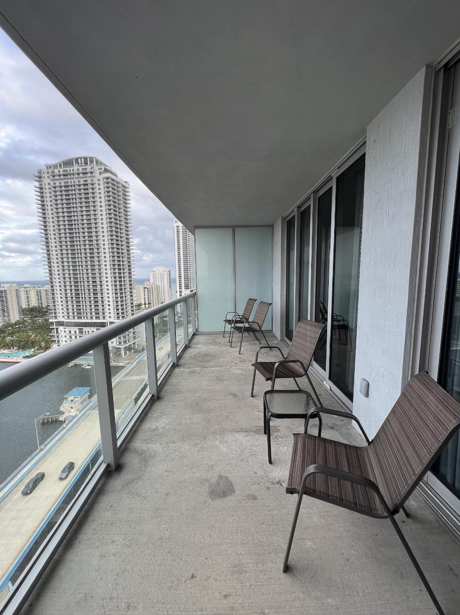 23Rd Floor Luxury & Spacious Beachwalk Resort Apartment With Amazing View Hallandale Beach Dış mekan fotoğraf
