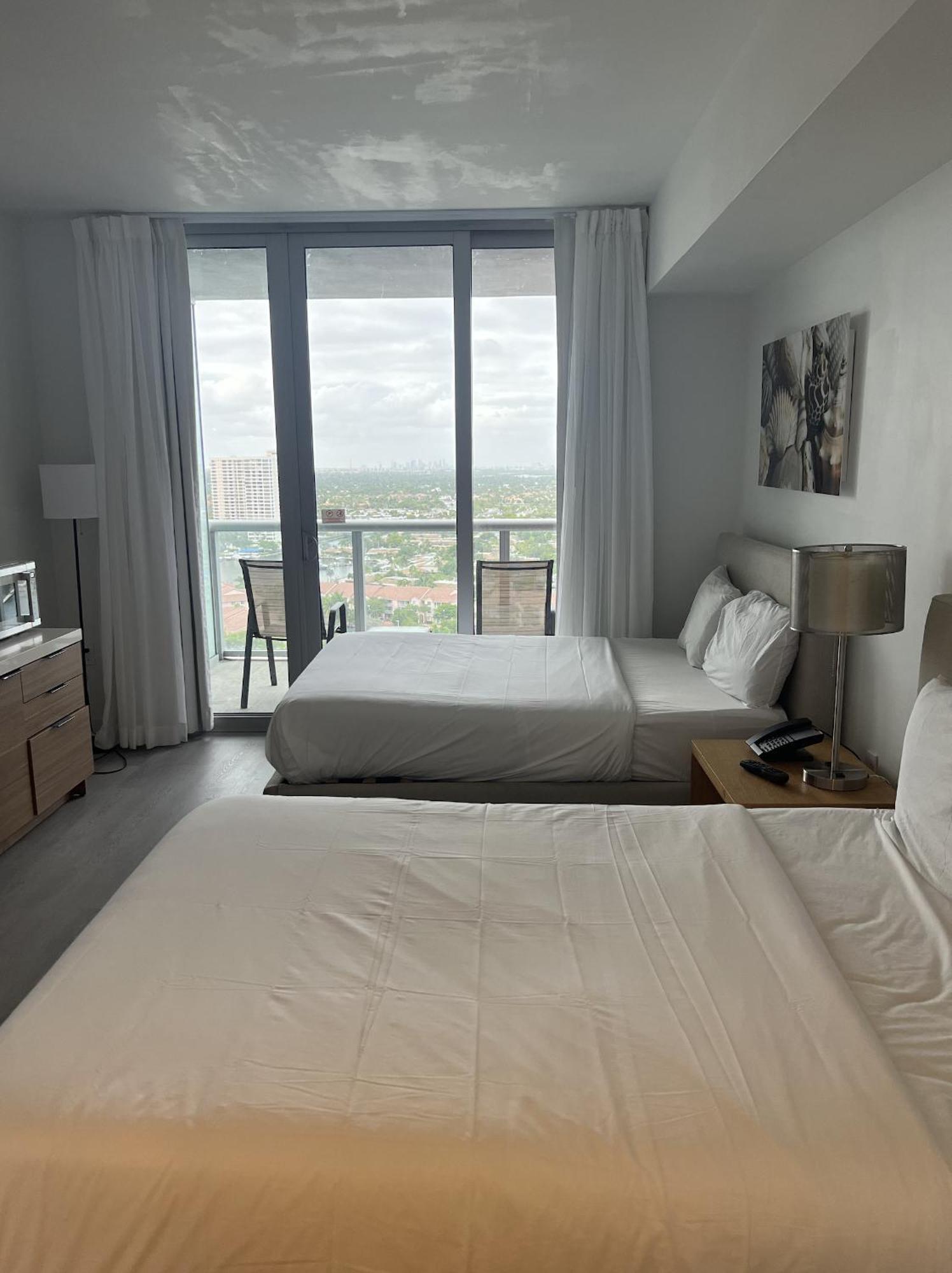23Rd Floor Luxury & Spacious Beachwalk Resort Apartment With Amazing View Hallandale Beach Dış mekan fotoğraf